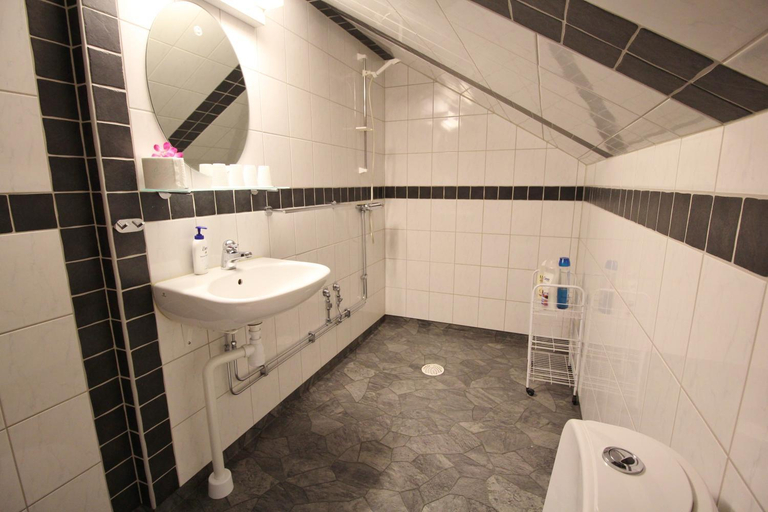 Bathroom, Orrefors hotell & restaurang, Nybro