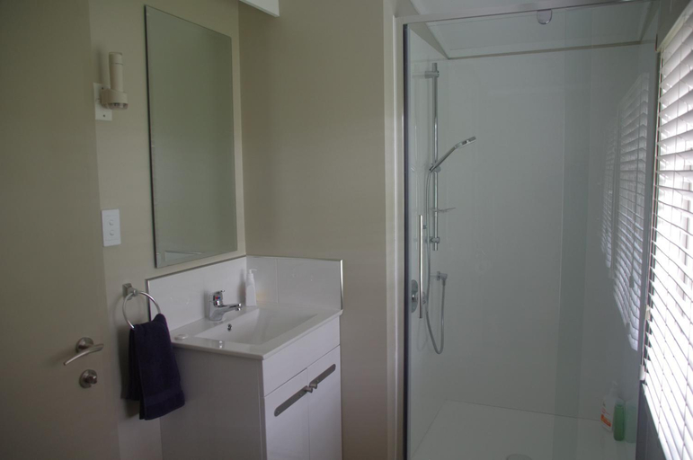 Others 3, Serenity on Brunskill, Waipa