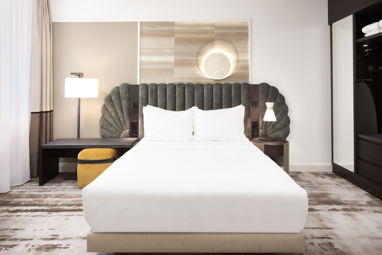 Bedroom 4, Hilton Heidelberg, Heidelberg