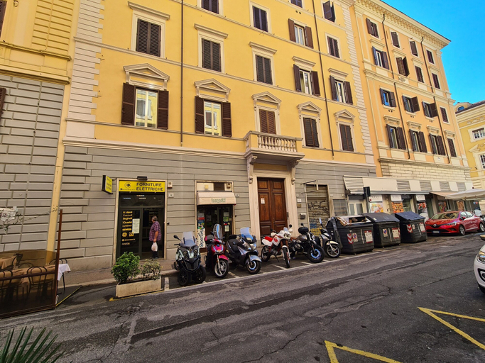 Exterior & Views 2, BnB Rooms And Comfort, Rome