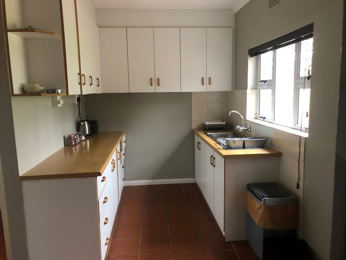 Others 3, Inn On Highlands, Overberg