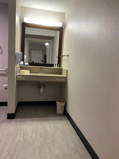Bathroom 4, Quality Inn Airport East, El Paso