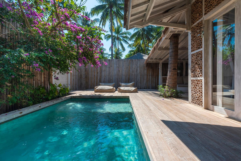 Swimming Pool 4