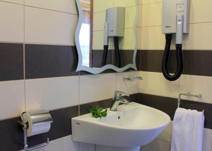 Bathroom 4, Ionion Beach Apartment Hotel, West Greece
