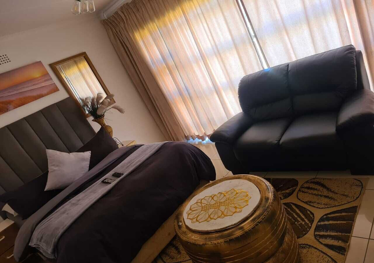 Others 4, Khahiligi Investment Properties Guest, City of Johannesburg