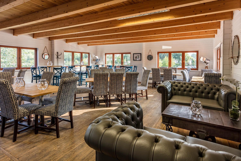Food & Drinks 3, Roydon Marina Village Lodges, Hertfordshire