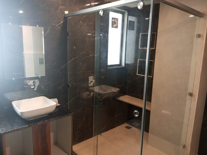 Bathroom 3, NAT GRAND REGENCY, Ludhiana