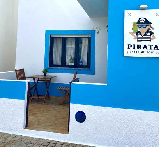 Others 5, Pirata hostel Milfontes, Odemira