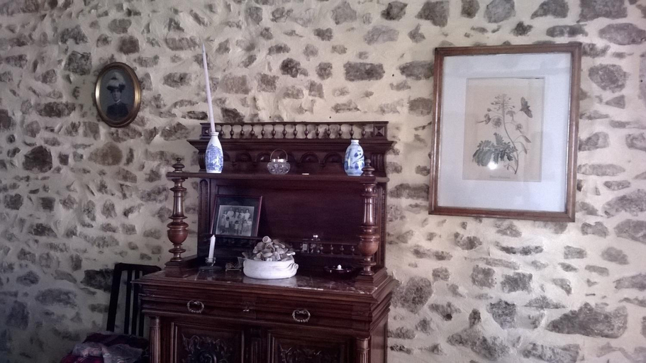 Others 5, La Chataigne Doree, Creuse