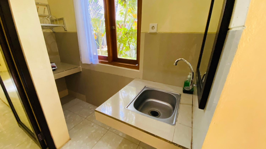Bathroom 17