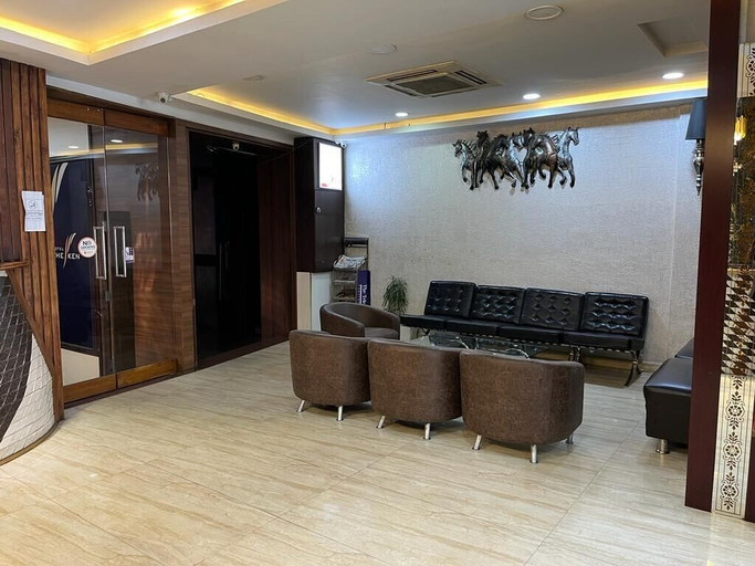 Others 5, Hotel Ken, Ranchi
