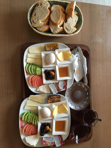 Food & Drinks 4, Sun Suites, Kadıköy