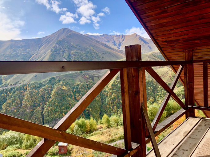 Others 3, Hotel VERANDA, Kazbegi