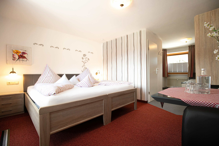 Bedroom 3, Hotel Restaurant Amadeus, Oberallgäu