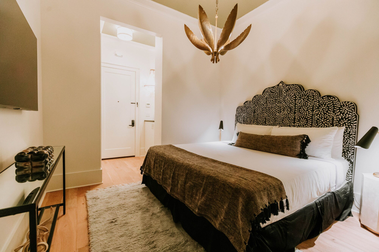 Bedroom 3, The Springs Hotel, Jackson