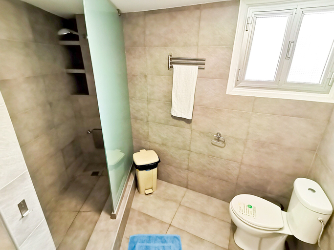 Bathroom 4, Central Square Nomadic Rooms, Larnaca