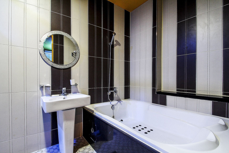 Bathroom 4, Show Hotel, Pyeongtaek