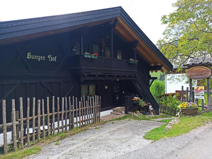 Others 4, Burgerhof, Bolzano