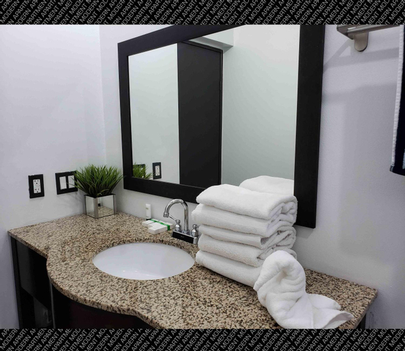 Bathroom 7