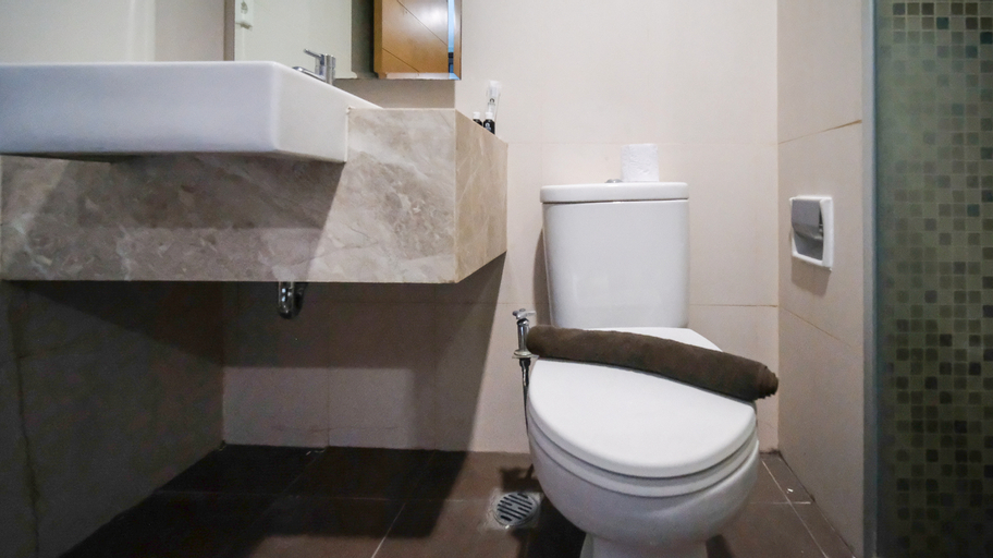 Bedroom 4, Homey 1BR Apartment at Aryaduta Residence Surabaya By Travelio, Surabaya