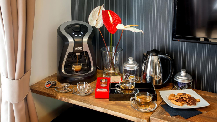 Food & Drinks 5, QT Suites Roma, Rome
