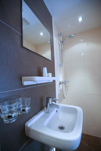 Bathroom 3, Huize Holterhof, Enschede