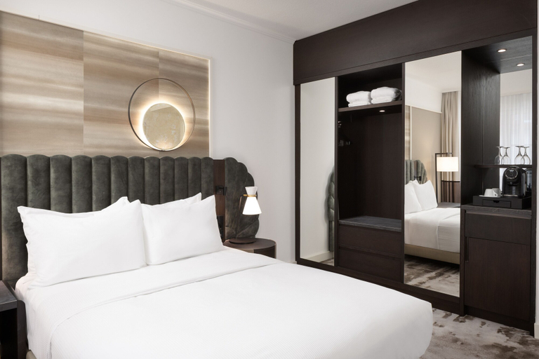 Bedroom 3, Hilton Heidelberg, Heidelberg