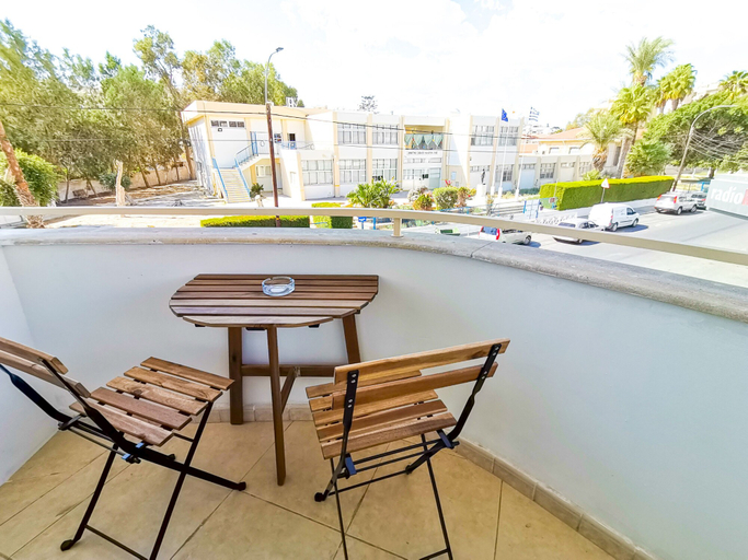 Others 5, Central Square Nomadic Rooms, Larnaca