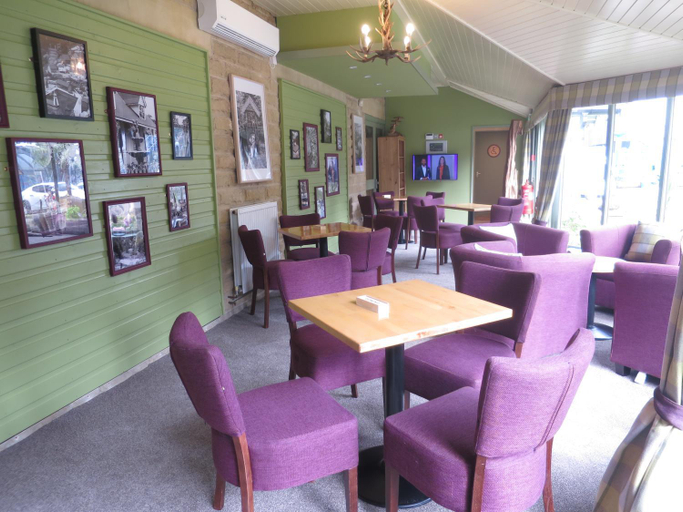 Food & Drinks 4, Explorers Retreat Matlock Bath, Derbyshire