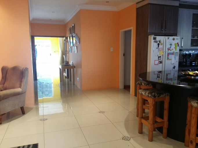 Public Area 4, Alicia's B&B, City of Johannesburg
