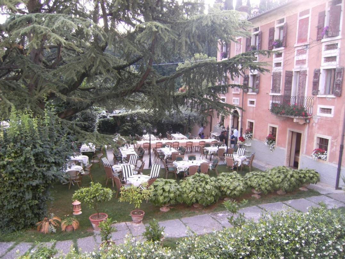 La Corte dei Limoni, Verona