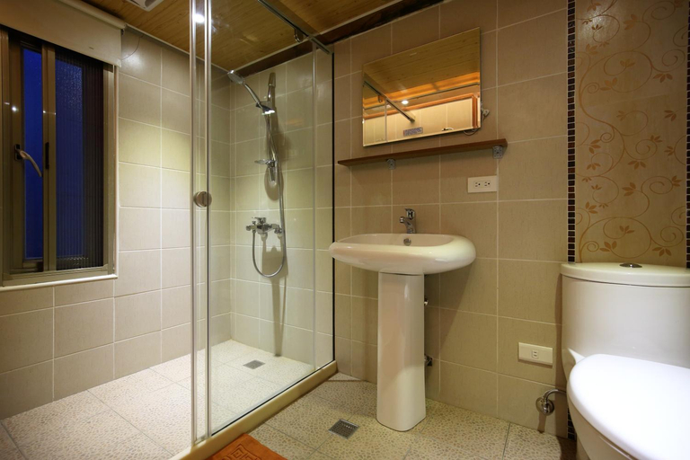 Bathroom, Jasmine Orange Bed and Breakfast, Hualien