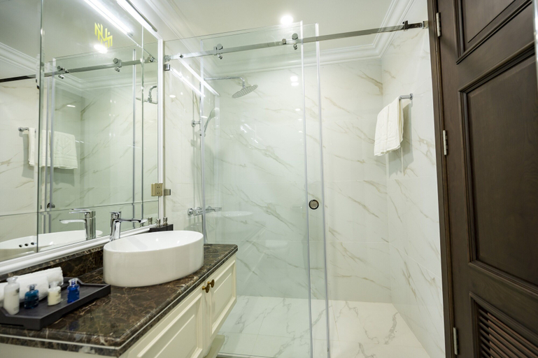 Bathroom 4, Madelise Hotel & Apartment, Ngô Quyền