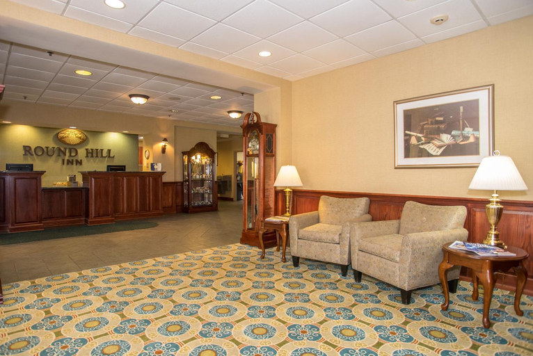 Public Area, Round Hill Inn, Orange
