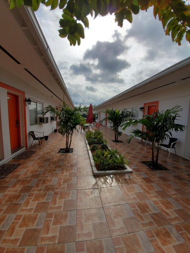 Others 5, Royal Budget Inn, Miami-Dade