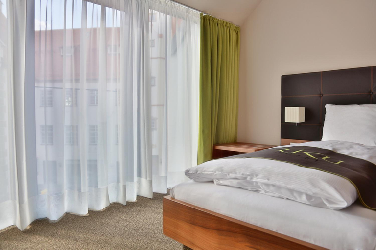 Bedroom 3, RiKu HOTEL Weißenhorn, Neu-Ulm