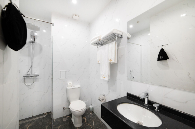 Bathroom 5, Freedom hotel, Bishkek