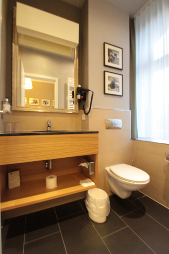 Bathroom 4, Hotel am Molkenmarkt, Brandenburg an der Havel