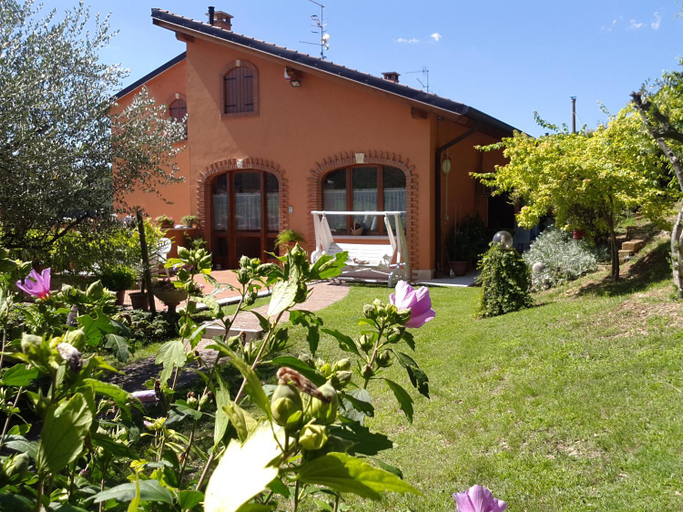 Others 3, B&B Paradiso, Verona