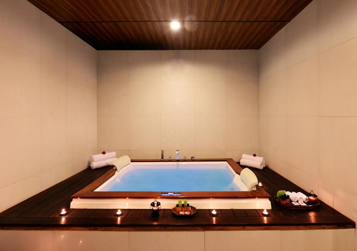 Sport & Beauty 2, MB Greens Clarks Inn, Moradabad, Moradabad