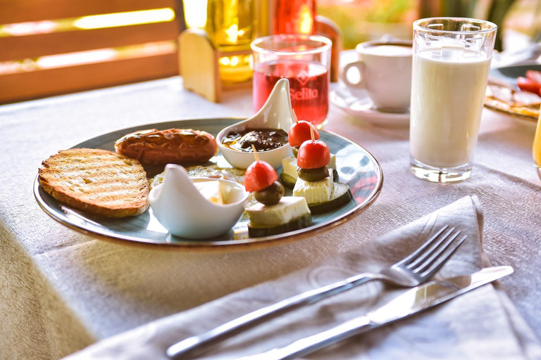Food & Drinks 5, Hotel Jurgen, Tirana