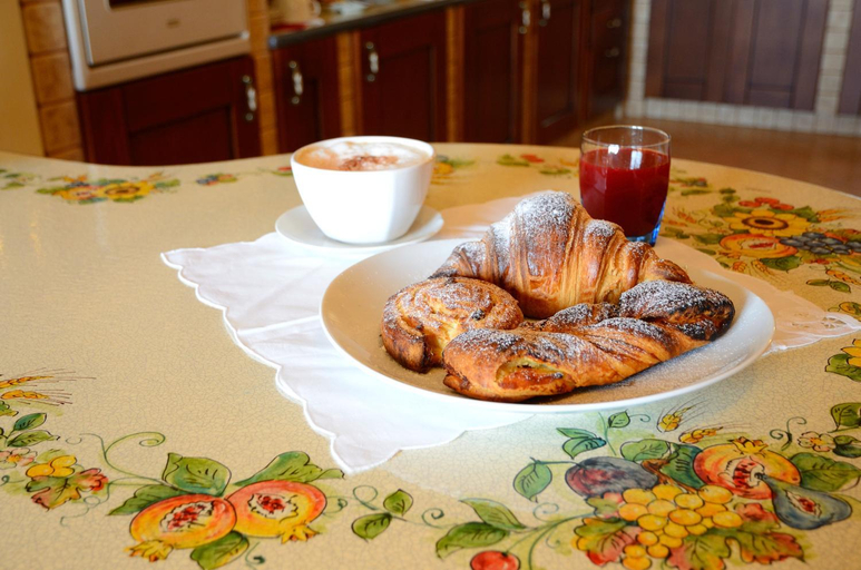 Food & Drinks 5, B&B Dimora dell' Etna, Catania