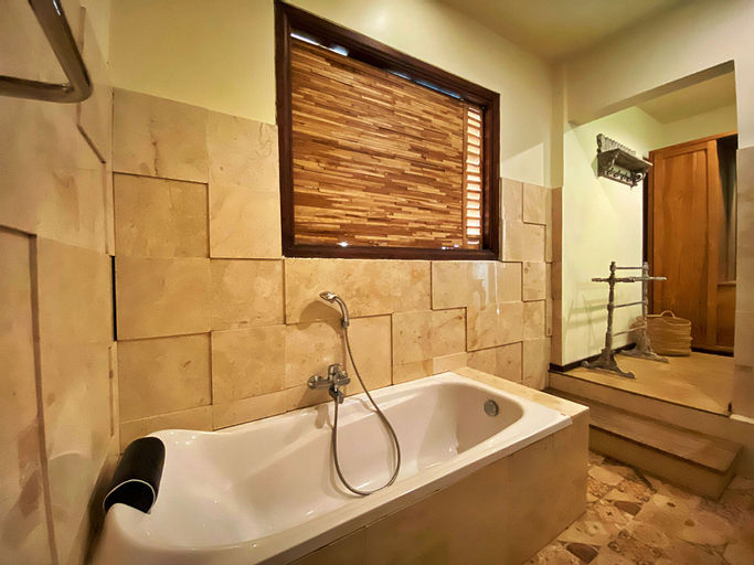 Bathroom 5