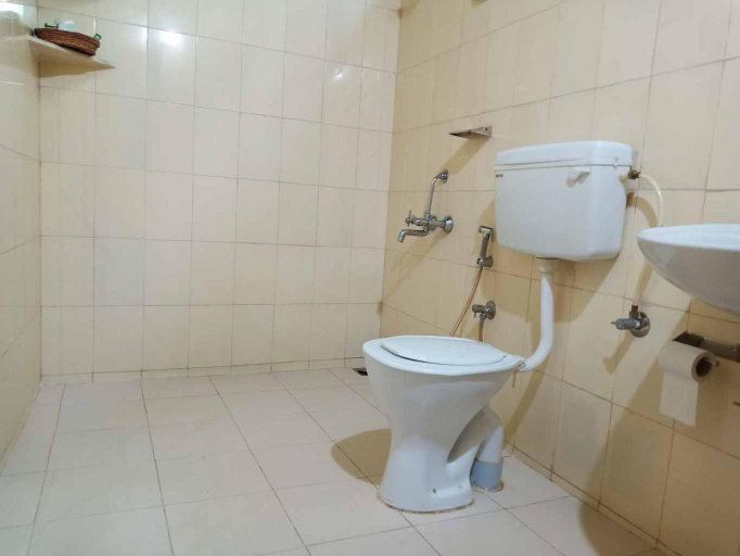 Bathroom 5, Amritara Riverside Luxury Tents, Idukki