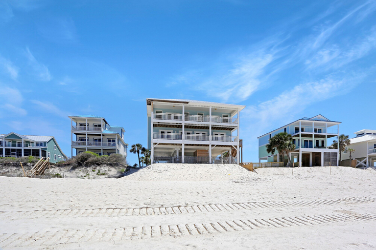 Exterior & Views, Ramblin Wreck, Gulf