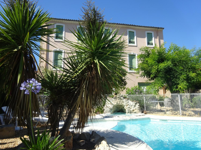 Others 5, Gites "tout au sud de la France", Hérault