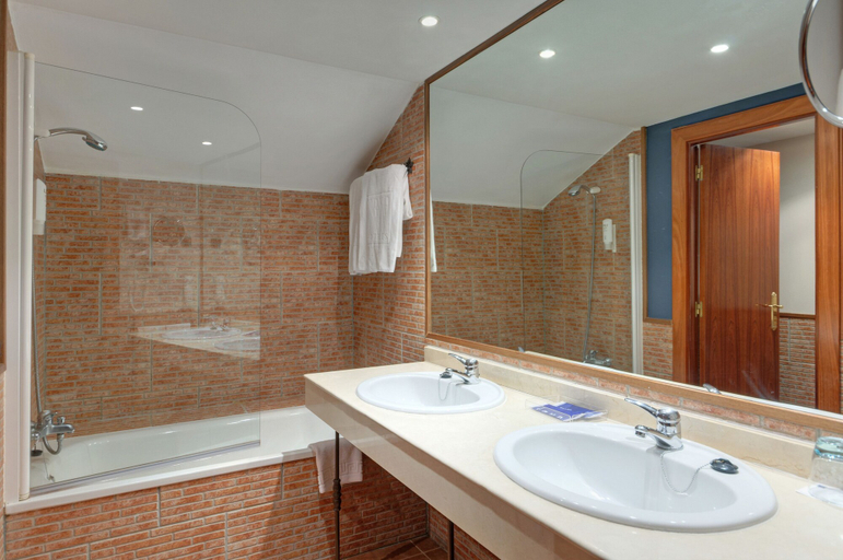 Bathroom 5, Hotel Segovia Sierra de Guadarrama, Segovia
