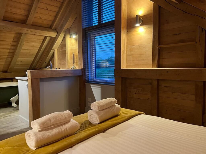 Bedroom 3, The Hen House, Hertfordshire