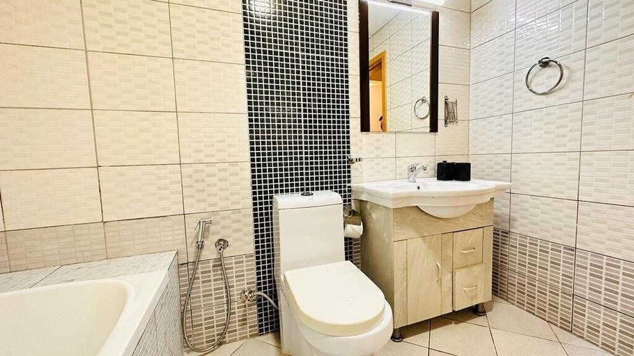 Bathroom, Lulu guest house, Ras Al Khaimah