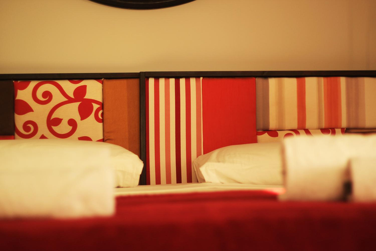 Others 5, Giljana ensuite rooms shared terrace & kitchen, St Julian's